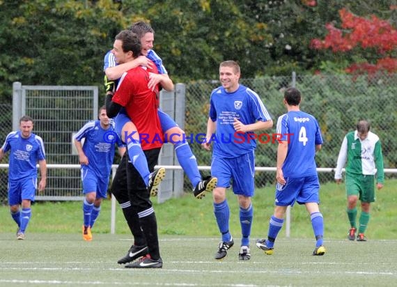 Fc Zuzenhausen - FC Spöck 14.102012 Verbandsliga Nordbaden (© Siegfried)