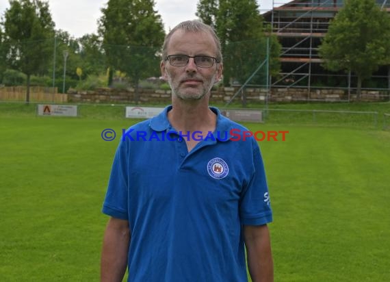 Saison 21/22 Mannschaftsfoto SV Adelshofen 09.07.2021 (© Siegfried Lörz)