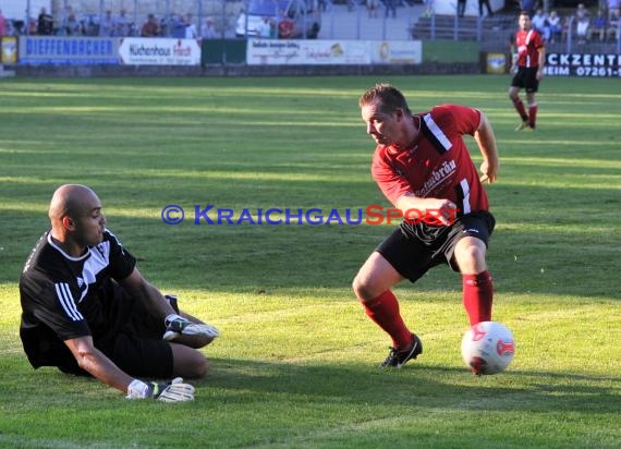 VfB Eppingen-FC Spöck Verbandsliga Nordbaden 04.09.2013    (© Siegfried)