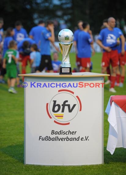 Endspiel FC Astoria Walldorf - FC Nöttingen Krombacher Pokal Baden in Kirrlach (© Siegfried)