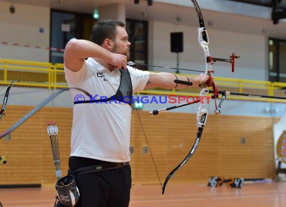 Bogen 2. Bundesliga Süd KKS Reihen in KA-Hohenwettersbach Lustgartenhalle  (© Siegfried Lörz)