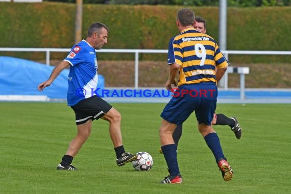 Einweihung Sportpark Sinsheim Fussballspiel Bürgermeister (© Siegfried Lörz)