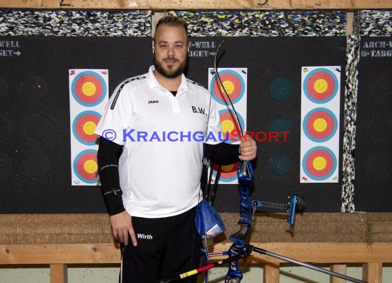 Bogenschützen KKS Reihen Trainingseinheit Schützenhaus in Reihen. (© Siegfried)