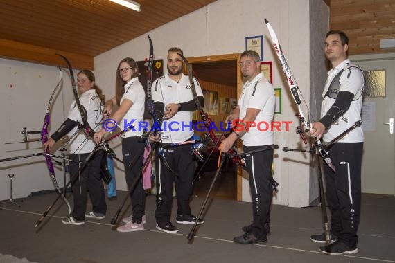 Bogenschützen KKS Reihen Trainingseinheit Schützenhaus in Reihen. (© Siegfried)