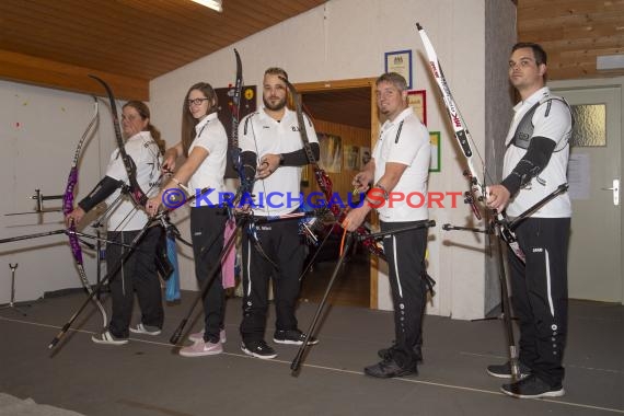 Bogenschützen KKS Reihen Trainingseinheit Schützenhaus in Reihen. (© Siegfried)