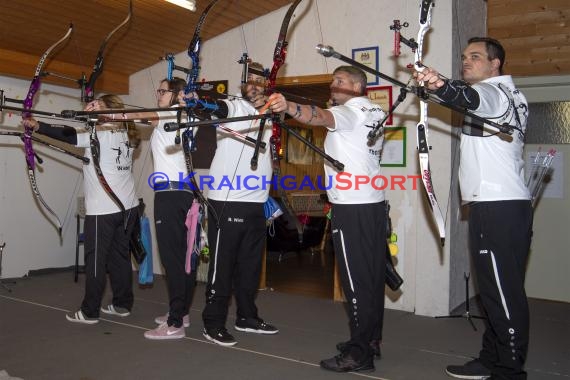 Bogenschützen KKS Reihen Trainingseinheit Schützenhaus in Reihen. (© Siegfried)