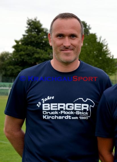 Fussball Regional Saison 2016/17 Spieler-Trainer-Funktionäre (© Fotostand / Loerz)