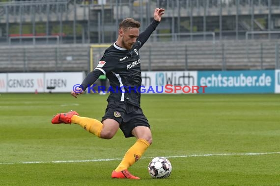 2. BL - 18/19 - SV Sandhausen vs. Dynamo Dresden (© Fotostand / Loerz)