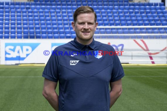 1.BL - 19/20 - TSG 1899 Hoffenheim - Mannschaftsfoto (© Fotostand / Loerz)