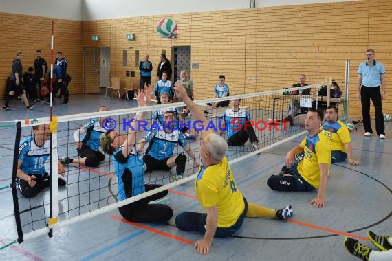 2. Volksbank Cup Sitzvolleyball Anpfiff ins Leben vs Bosna (© Siegfried Lörz)