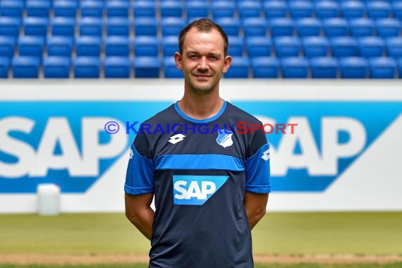 1. BL - 15/16 - TSG Hoffenheim - Mannschaftsfoto  (© Kraichgausport / Loerz)