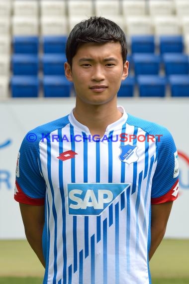 1. BL - 15/16 - TSG Hoffenheim - Mannschaftsfoto  (© Kraichgausport / Loerz)