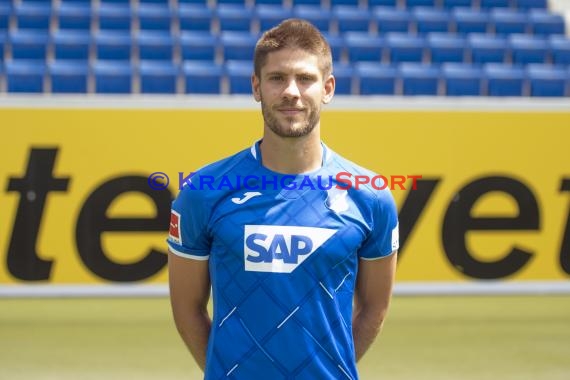 1.BL - 19/20 - TSG 1899 Hoffenheim - Mannschaftsfoto (© Fotostand / Loerz)