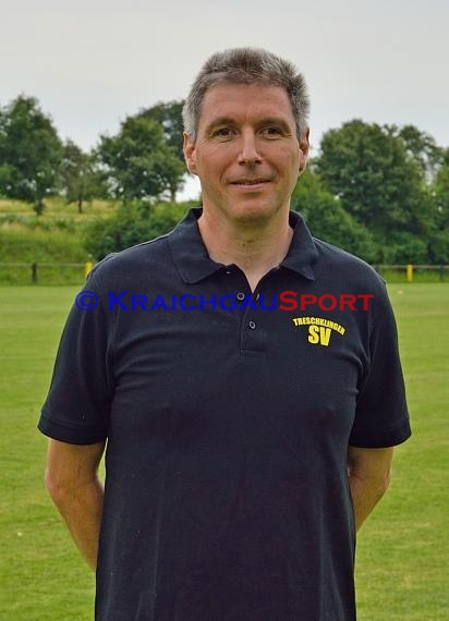 Fussball Regional Saison 2016/17 Spieler-Trainer-Funktionäre (© Fotostand / Loerz)