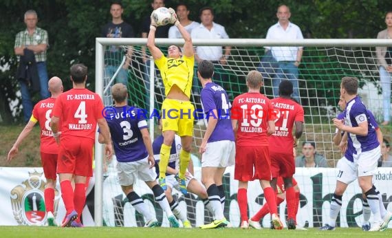 Endspiel FC Astoria Walldorf - FC Nöttingen Krombacher Pokal Baden in Kirrlach (© Siegfried)