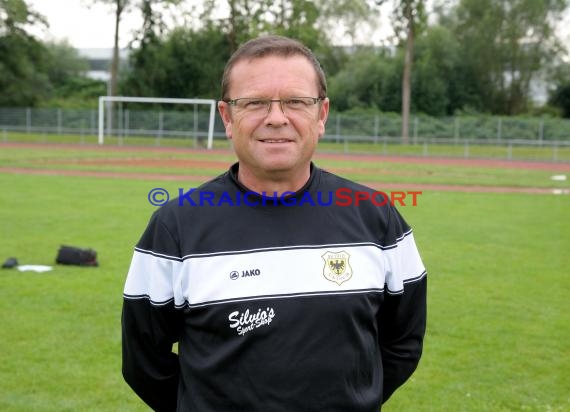 Fussball Regional Saison 2016/17 Spieler-Trainer-Funktionäre (© Fotostand / Loerz)