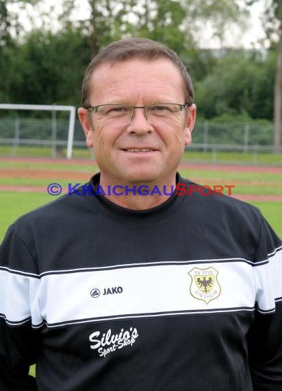 Fussball Regional Saison 2016/17 Spieler-Trainer-Funktionäre (© Fotostand / Loerz)