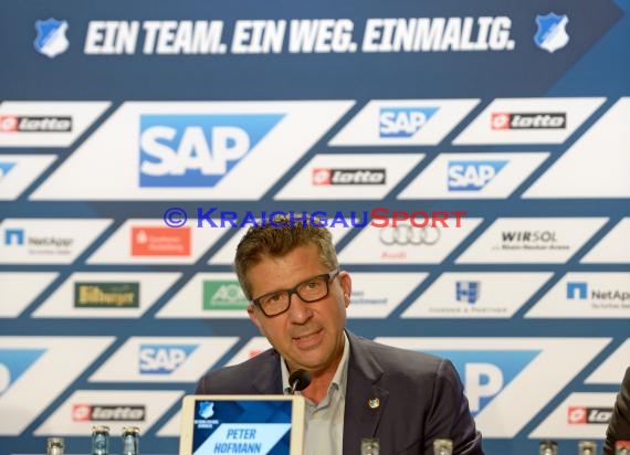 TSG 1899 Hoffenheim Pressekonferenz mit Dietmar Hopp in der Wirsol Rhein-Neckar Arena in Sinsheim 13.02.2015 (© Siegfried Lörz)