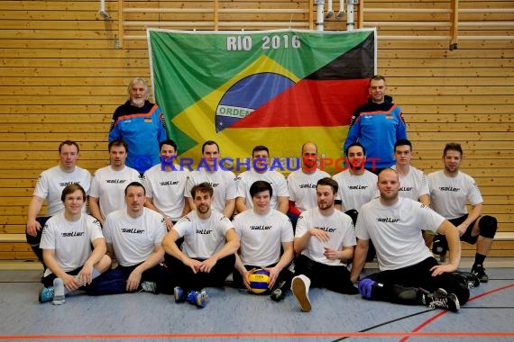 Sitz-Volleyball Nationalmannschaft Training mit Rudi Sonnenbichler am 28.02.2016 (© Siegfried)