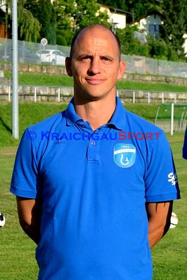 Fussball Regional Saison 2016/17 Spieler-Trainer-Funktionäre (© Fotostand / Loerz)