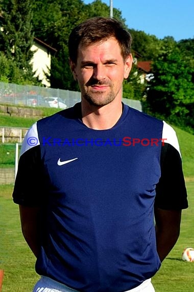 Fussball Regional Saison 2016/17 Spieler-Trainer-Funktionäre (© Fotostand / Loerz)