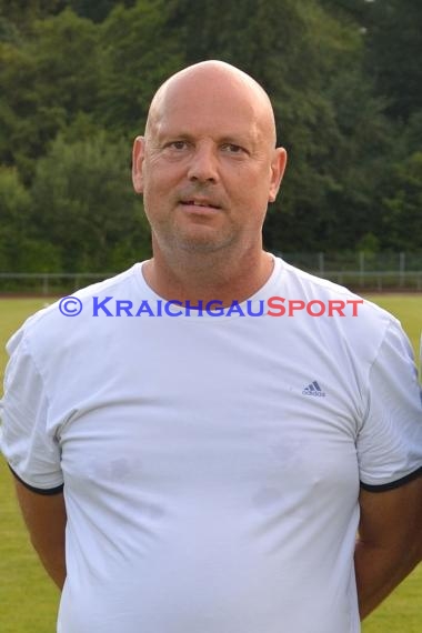 Fussball Regional Saison 2016/17 Spieler-Trainer-Funktinäre (© Fotostand / Loerz)