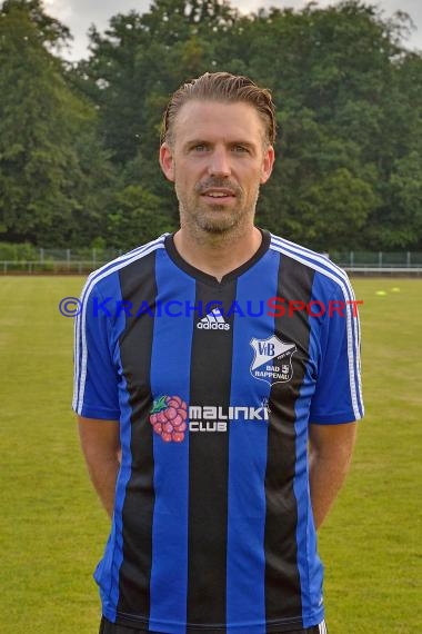 Fussball Regional Saison 2016/17 Spieler-Trainer-Funktinäre (© Fotostand / Loerz)