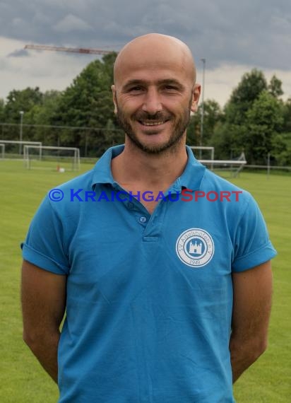 Fussball Regional Saison 2016/17 Spieler-Trainer-Funktinäre (© Fotostand / Loerz)