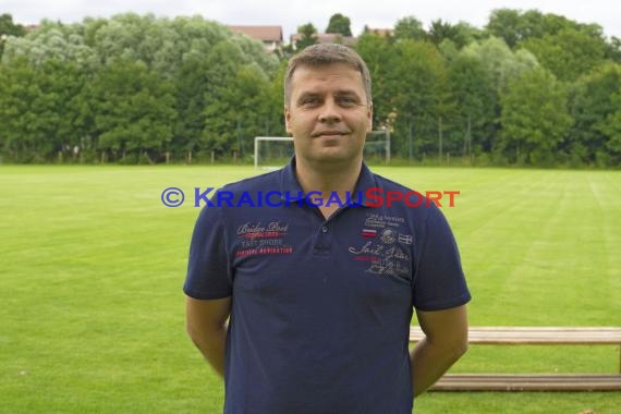 Fussball Regional Saison 2016/17 Spieler-Trainer-Funktinäre (© Fotostand / Loerz)