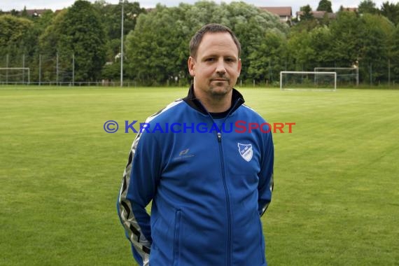 Fussball Regional Saison 2016/17 Spieler-Trainer-Funktinäre (© Fotostand / Loerz)