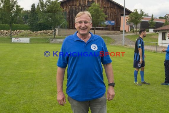 Fussball Regional Saison 2016/17 Spieler-Trainer-Funktinäre (© Fotostand / Loerz)