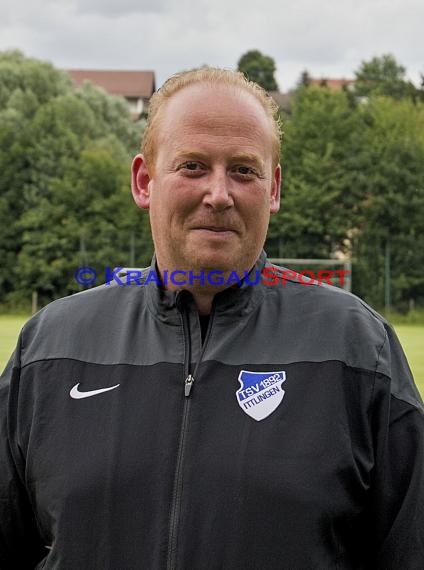 Fussball Regional Saison 2016/17 Spieler-Trainer-Funktinäre (© Fotostand / Loerz)