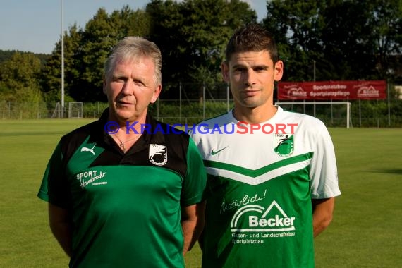 Fussball Regional Saison 2016/17 Spieler-Trainer-Funktionäre (© Fotostand / Loerz)