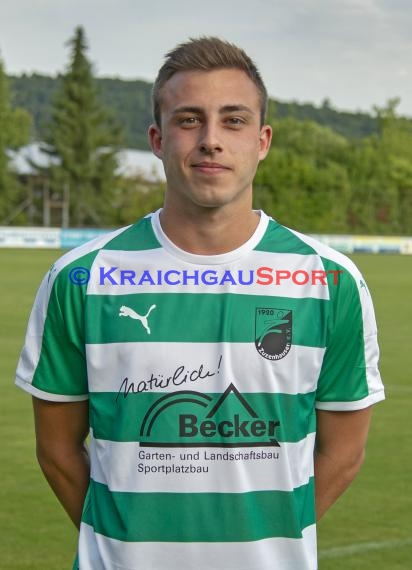 Saison 2018/19 Mannschaftsfoto FC Zuzenhausen Verbandsliga (© Kraichgausport / Loerz)