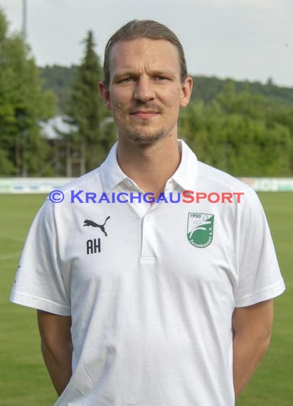 Saison 2018/19 Mannschaftsfoto FC Zuzenhausen Verbandsliga (© Kraichgausport / Loerz)