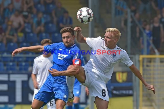 Regionalliga Südwest TSG 1899 Hoffeenheim II vs SV Waldhof Mannheim (© Siegfried Lörz)