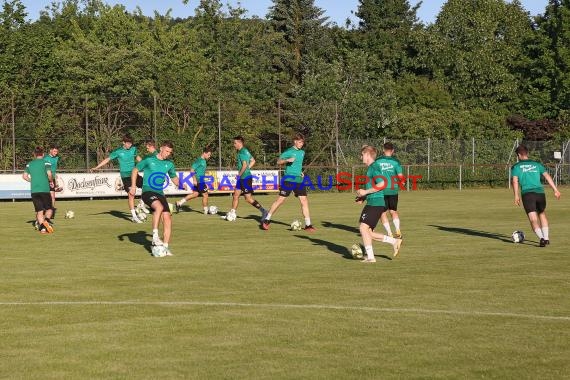 FC Zuzenhausen 1. Training 2021 (© Berthold Gebhard)