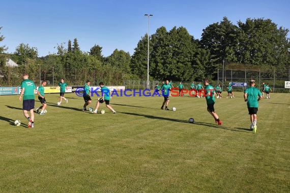 FC Zuzenhausen 1. Training 2021 (© Berthold Gebhard)