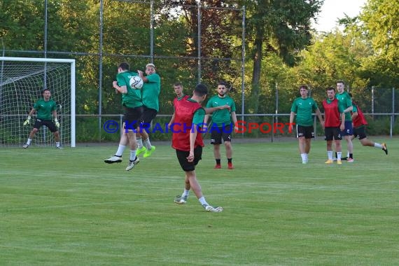 FC Zuzenhausen 1. Training 2021 (© Berthold Gebhard)