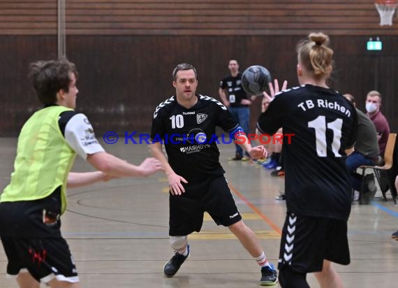 Handball Heilbronn Franken Herren Bezirksklasse TB Richen vs HSG Hohenlohe  (© Siegfried)