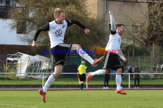 21/22 Kreisliga Sinsheim, TSV Helmstadt vs SG Waibstadt (© Berthold Gebhard)