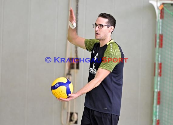 2022/23 Volleyball Herren Oberliga SG Helmstadt/Sinsheim vs TV Bühl 2 (© Siegfried Lörz)