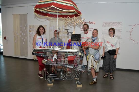 Klima-Arena Sinsheim Ausstellung use-less Pressekonferenz (© Siegfried Lörz)