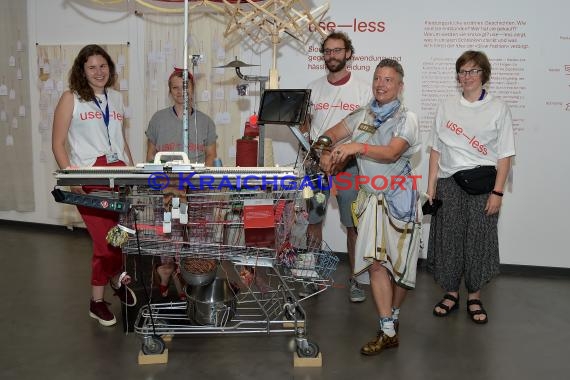 Klima-Arena Sinsheim Ausstellung use-less Pressekonferenz (© Siegfried Lörz)