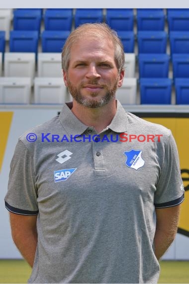 1.BL - 18/19 - TSG 1899 Hoffenheim - Mannschaftsfoto (© Kraichgausport / Loerz)