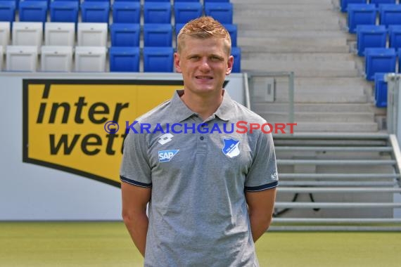 1.BL - 18/19 - TSG 1899 Hoffenheim - Mannschaftsfoto (© Kraichgausport / Loerz)