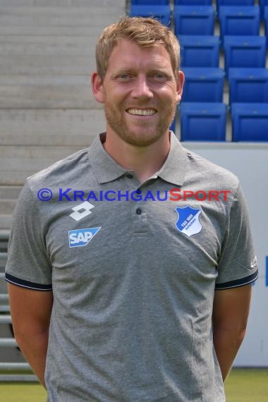 1.BL - 18/19 - TSG 1899 Hoffenheim - Mannschaftsfoto (© Kraichgausport / Loerz)