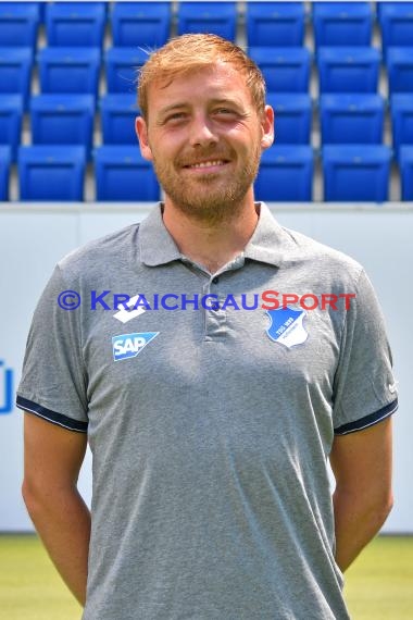 1.BL - 18/19 - TSG 1899 Hoffenheim - Mannschaftsfoto (© Kraichgausport / Loerz)