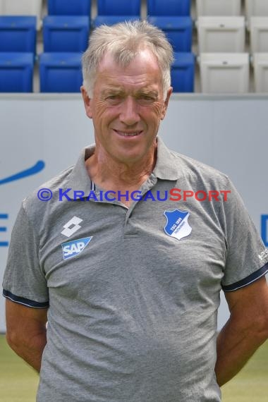 1.BL - 18/19 - TSG 1899 Hoffenheim - Mannschaftsfoto (© Kraichgausport / Loerz)