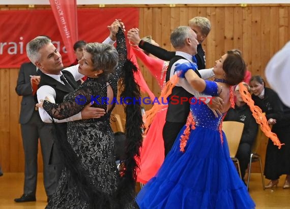 Kraichgauer Tanzsporttage - TSC Rot Gold Sinsheim 24.11.2019 (© Siegfried Lörz)